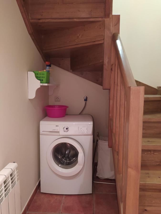 Apartament Duplex D'Una Habitacio Borreda Bagian luar foto