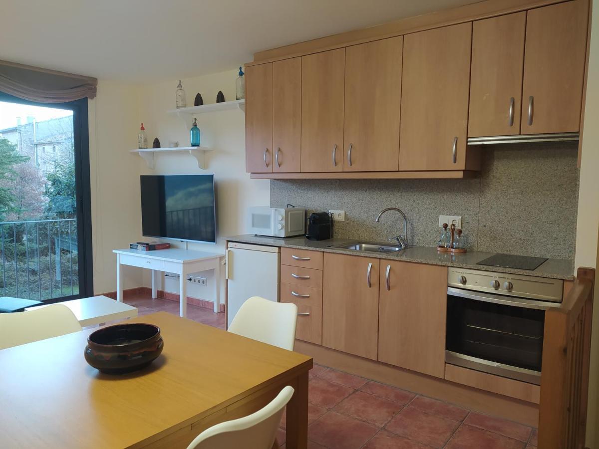 Apartament Duplex D'Una Habitacio Borreda Bagian luar foto